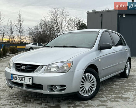 Серый Киа Черато, объемом двигателя 1.6 л и пробегом 177 тыс. км за 4000 $, фото 8 на Automoto.ua