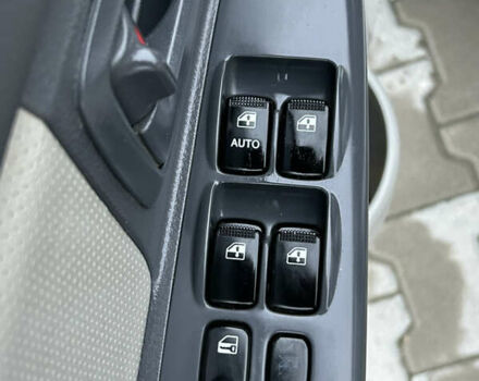 Серый Киа Черато, объемом двигателя 1.6 л и пробегом 177 тыс. км за 4000 $, фото 21 на Automoto.ua