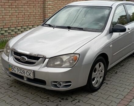 Серый Киа Черато, объемом двигателя 1.6 л и пробегом 250 тыс. км за 2750 $, фото 2 на Automoto.ua