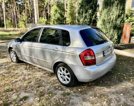 Серый Киа Черато, объемом двигателя 1.6 л и пробегом 221 тыс. км за 3500 $, фото 3 на Automoto.ua