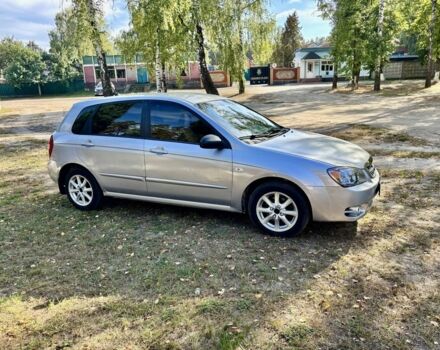 Серый Киа Черато, объемом двигателя 1.6 л и пробегом 221 тыс. км за 3500 $, фото 4 на Automoto.ua