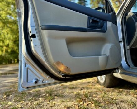 Серый Киа Черато, объемом двигателя 1.6 л и пробегом 221 тыс. км за 3500 $, фото 12 на Automoto.ua