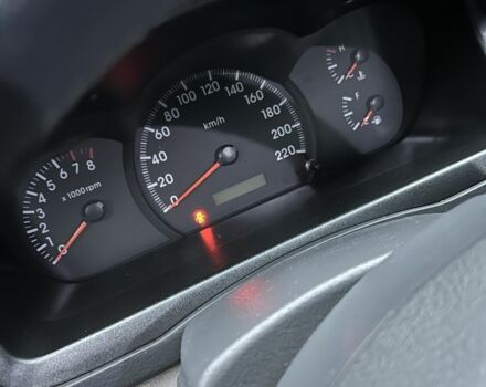 Серый Киа Черато, объемом двигателя 1.6 л и пробегом 190 тыс. км за 3100 $, фото 5 на Automoto.ua