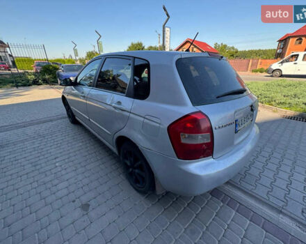 Сірий Кіа Черато, об'ємом двигуна 1.59 л та пробігом 225 тис. км за 2400 $, фото 5 на Automoto.ua