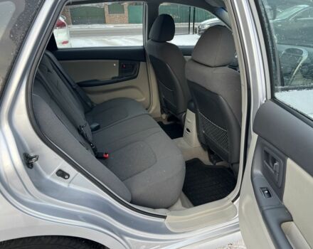 Серый Киа Черато, объемом двигателя 1.6 л и пробегом 104 тыс. км за 5850 $, фото 11 на Automoto.ua