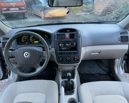 Серый Киа Черато, объемом двигателя 1.5 л и пробегом 204 тыс. км за 3700 $, фото 13 на Automoto.ua