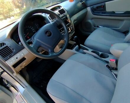 Киа Черато 2004 в Беляевке на Automoto.ua Серый Киа Черато, объемом двигателя 2 л и пробегом 164 тыс. км за 4400 $, фото 2 на Automoto.ua