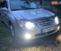 Серый Киа Черато, объемом двигателя 1.98 л и пробегом 304 тыс. км за 3000 $, фото 1 на Automoto.ua