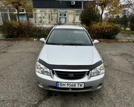 Серый Киа Черато, объемом двигателя 1.98 л и пробегом 166 тыс. км за 4099 $, фото 2 на Automoto.ua