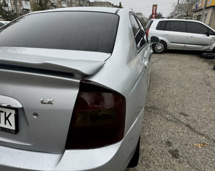 Серый Киа Черато, объемом двигателя 1.98 л и пробегом 166 тыс. км за 4099 $, фото 8 на Automoto.ua