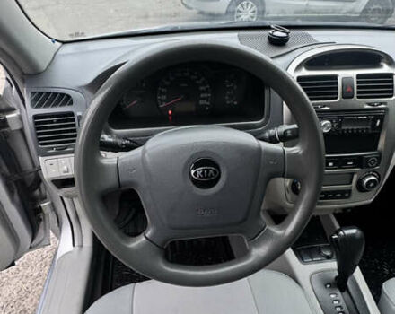 Серый Киа Черато, объемом двигателя 1.98 л и пробегом 166 тыс. км за 4099 $, фото 20 на Automoto.ua