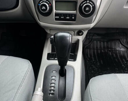 Серый Киа Черато, объемом двигателя 1.98 л и пробегом 166 тыс. км за 4099 $, фото 26 на Automoto.ua