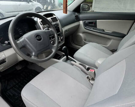 Серый Киа Черато, объемом двигателя 1.98 л и пробегом 166 тыс. км за 4099 $, фото 17 на Automoto.ua