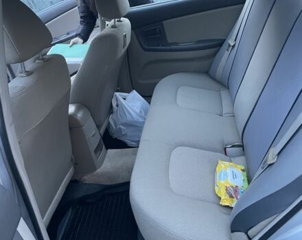 Серый Киа Черато, объемом двигателя 1.5 л и пробегом 204 тыс. км за 3700 $, фото 10 на Automoto.ua