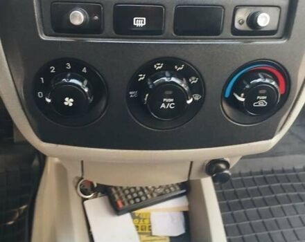 Серый Киа Черато, объемом двигателя 1.6 л и пробегом 267 тыс. км за 5000 $, фото 9 на Automoto.ua