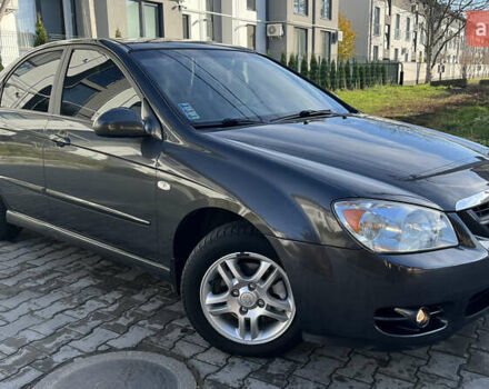 Серый Киа Черато, объемом двигателя 1.98 л и пробегом 275 тыс. км за 4300 $, фото 2 на Automoto.ua