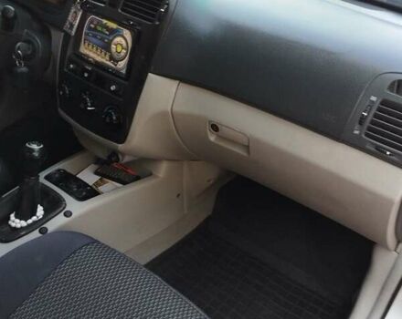 Серый Киа Черато, объемом двигателя 1.6 л и пробегом 267 тыс. км за 5000 $, фото 12 на Automoto.ua