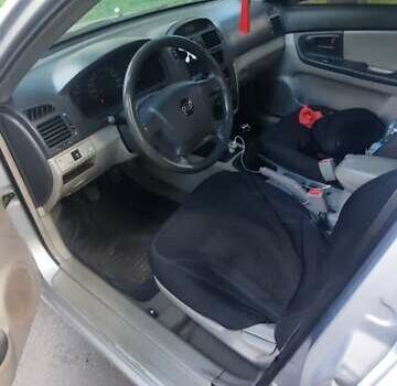 Серый Киа Черато, объемом двигателя 1.6 л и пробегом 267 тыс. км за 4600 $, фото 3 на Automoto.ua