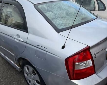 Серый Киа Черато, объемом двигателя 1.6 л и пробегом 178 тыс. км за 2900 $, фото 1 на Automoto.ua