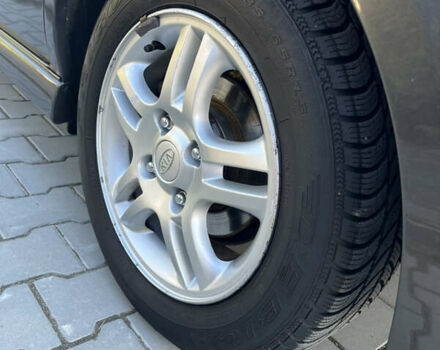 Серый Киа Черато, объемом двигателя 1.98 л и пробегом 275 тыс. км за 4300 $, фото 21 на Automoto.ua