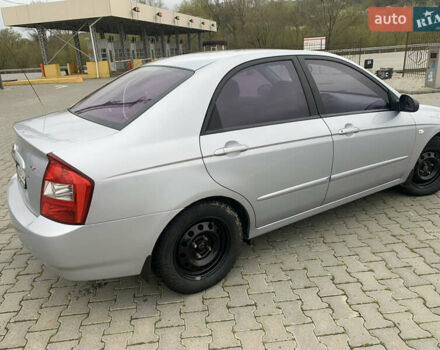 Серый Киа Черато, объемом двигателя 1.59 л и пробегом 240 тыс. км за 4500 $, фото 2 на Automoto.ua