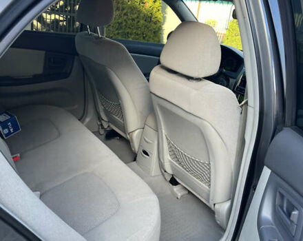 Серый Киа Черато, объемом двигателя 1.98 л и пробегом 275 тыс. км за 4300 $, фото 20 на Automoto.ua