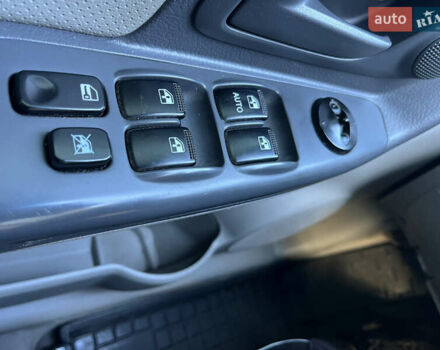 Серый Киа Черато, объемом двигателя 1.98 л и пробегом 275 тыс. км за 4300 $, фото 22 на Automoto.ua