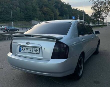 Серый Киа Черато, объемом двигателя 2 л и пробегом 350 тыс. км за 4300 $, фото 2 на Automoto.ua