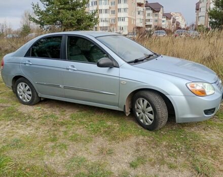 Серый Киа Черато, объемом двигателя 1.6 л и пробегом 185 тыс. км за 4600 $, фото 1 на Automoto.ua