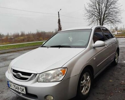 Серый Киа Черато, объемом двигателя 1.6 л и пробегом 200 тыс. км за 3550 $, фото 7 на Automoto.ua