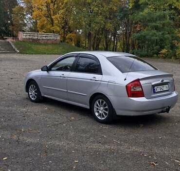 Сірий Кіа Черато, об'ємом двигуна 1.6 л та пробігом 259 тис. км за 4000 $, фото 12 на Automoto.ua