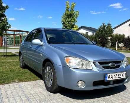 Серый Киа Черато, объемом двигателя 1.6 л и пробегом 235 тыс. км за 3700 $, фото 1 на Automoto.ua