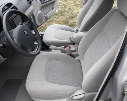 Сірий Кіа Черато, об'ємом двигуна 1.6 л та пробігом 45 тис. км за 6999 $, фото 10 на Automoto.ua