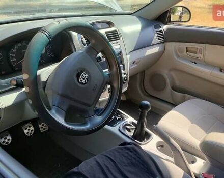 Сірий Кіа Черато, об'ємом двигуна 1.6 л та пробігом 140 тис. км за 5300 $, фото 8 на Automoto.ua