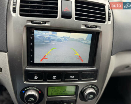 Сірий Кіа Черато, об'ємом двигуна 1.6 л та пробігом 290 тис. км за 3800 $, фото 16 на Automoto.ua