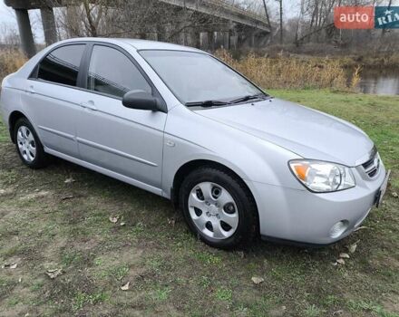 Сірий Кіа Черато, об'ємом двигуна 1.6 л та пробігом 45 тис. км за 6999 $, фото 2 на Automoto.ua