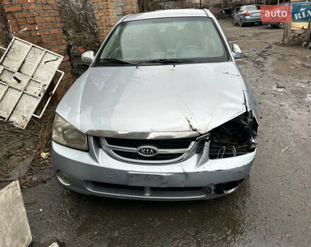 Сірий Кіа Черато, об'ємом двигуна 2 л та пробігом 280 тис. км за 2300 $, фото 7 на Automoto.ua