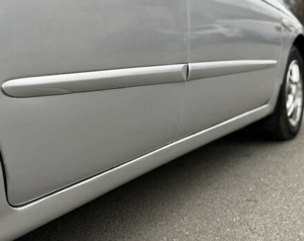 Серый Киа Черато, объемом двигателя 2 л и пробегом 240 тыс. км за 4300 $, фото 4 на Automoto.ua