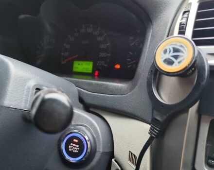 Серый Киа Черато, объемом двигателя 1.6 л и пробегом 200 тыс. км за 3550 $, фото 2 на Automoto.ua