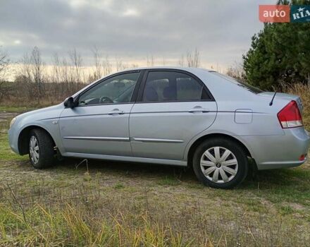 Серый Киа Черато, объемом двигателя 1.59 л и пробегом 184 тыс. км за 4100 $, фото 3 на Automoto.ua