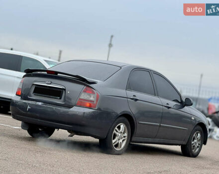 Сірий Кіа Черато, об'ємом двигуна 1.6 л та пробігом 290 тис. км за 3800 $, фото 4 на Automoto.ua