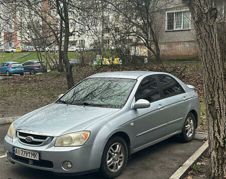 Серый Киа Черато, объемом двигателя 2 л и пробегом 214 тыс. км за 4700 $, фото 4 на Automoto.ua