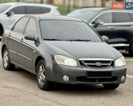 Сірий Кіа Черато, об'ємом двигуна 1.6 л та пробігом 290 тис. км за 3800 $, фото 2 на Automoto.ua