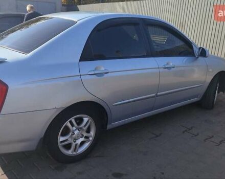 Серый Киа Черато, объемом двигателя 1.98 л и пробегом 255 тыс. км за 4300 $, фото 3 на Automoto.ua