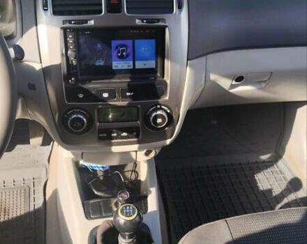 Серый Киа Черато, объемом двигателя 1.98 л и пробегом 255 тыс. км за 4300 $, фото 24 на Automoto.ua