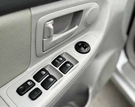 Серый Киа Черато, объемом двигателя 2 л и пробегом 240 тыс. км за 4300 $, фото 13 на Automoto.ua