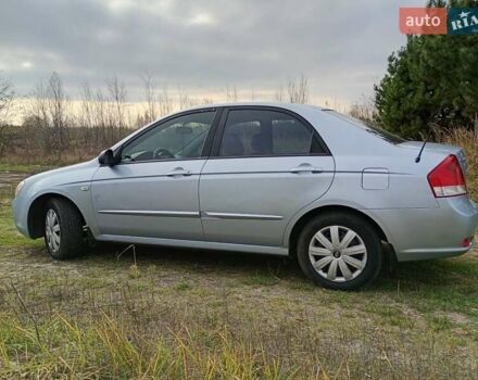 Серый Киа Черато, объемом двигателя 1.6 л и пробегом 185 тыс. км за 4600 $, фото 1 на Automoto.ua