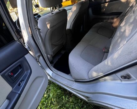 Серый Киа Черато, объемом двигателя 1.6 л и пробегом 250 тыс. км за 2700 $, фото 5 на Automoto.ua