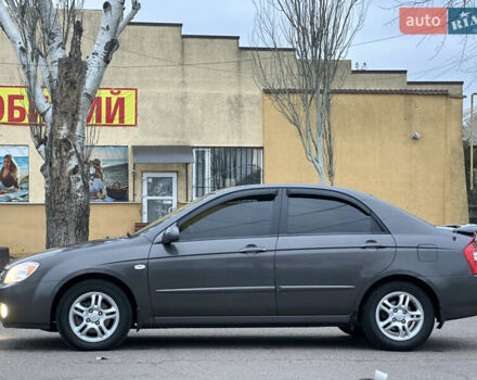 Серый Киа Черато, объемом двигателя 1.98 л и пробегом 213 тыс. км за 4900 $, фото 7 на Automoto.ua