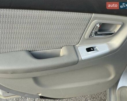Сірий Кіа Черато, об'ємом двигуна 2 л та пробігом 202 тис. км за 4600 $, фото 18 на Automoto.ua